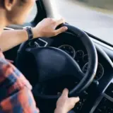 Страхование в Украине – Зеленский подписал закон об обязательном страховании гражданско-правовой ответственности владельцев наземных транспортных средств