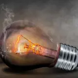 Відключення світла в Україні – енергетики змінили графіки відключення світла