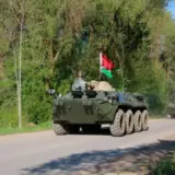 Білорусь стягує війська на кордон з Україною