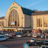 В Киеве протестующие перекрыли проезд к центральному вокзалу
