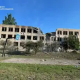 Обстрел Харьковщины – оккупанты сбросили авиабомбы на школу