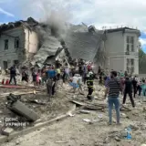 Ракетний удар по Києву – у результаті російського ракетного удару є влучання у житловий будинок у Шевченківському районі