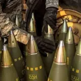 З вересня Україні передаватимуться до 100 тисяч снарядів на місяць – Петр Павел