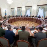 Зеленский провел совещание с главами ОВА