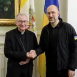 Шмигаль обговорив з держсекретарем Ватикану встановлення миру в Україні