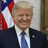 Дональд Трамп обеднел почти на миллиард долларов