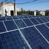 В Украине солнечные панели установят на крышах школ и больниц