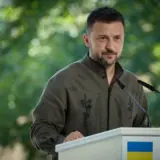 Зеленский анонсировал создание дальнобойных ракет в Украине