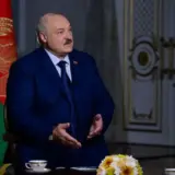 Лукашенко запевняє, що ніколи не віддасть наказу нападати на Україну