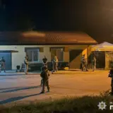 На Хмельнитчине ночью 14 сентября расстреляли из автомата полицейских – есть раненые