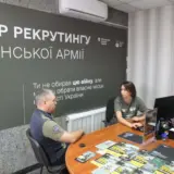 Рекрутинг у ЗСУ – до ЗСУ через рекрутингові центри щомісяця приєднуються в середньому 6,5 тисячі добровольців