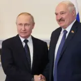 Лукашенко пригрозив війною Путіну