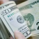 Рекордний обсяг валюти купили українці у жовтні