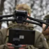 Німеччина розпочне масові поставки Україні дронів-камікадзе