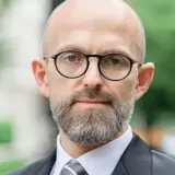 Зеленский уволил чрезвычайного и полномочного посла Украины в Нидерландах Александра Карасевича