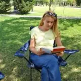 Згідно з програмою «єКнига», можна отримати для покупки будь-яких книг українською мовою 908 гривень