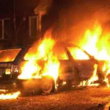 Тисячу автомобілів спалили у Франції