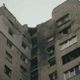 Атака дронів – в Солом’янському районі уламки російського безпілотника влучили в багатоповерховий житловий будинок