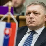 Транзит газу через Україну – Фіцо кличе Зеленського на зустріч