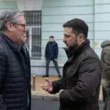 Зеленский и Стармер обсудили производство дронов и РЭБ