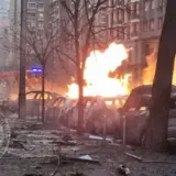 Вивезення автомобілів – з вулиць Києва почали вивозити постраждалі автомобілі