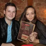 Журналісти зʼясували, що детектив НАБУ, який мав доступ до секретної інформації і втік до Румунії, був пов’язаним з росією