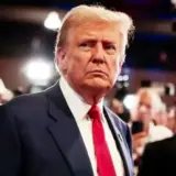 Трамп 17 января представил официальную мемо-монету TRUMP