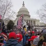Дональд Трамп собирается помиловать участников штурма Капитолия
