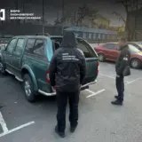 Автомобілі для ЗСУ – детективи БЄБ викрили схему незаконного ввезення автомобілів під виглядом гуманітарної допомоги