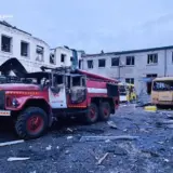 Атака дронов – оккупанты ударили ударными БпЛА по лицею в городе Богодухов