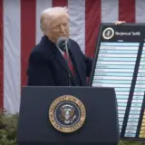 Мита США – Китай обіцяє США боротися до кінця