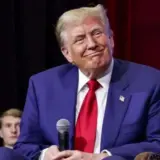 Трамп хоче зробити самодепортацію комфортною для людей