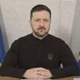 Зеленский заявил, что Украина будет действовать зеркально в вопросе прекращения огня Россией