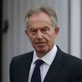 Тоні Блер назвав політику відмови від копалин палива приреченої на провал