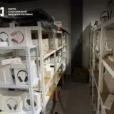 Масштабну мережу продажу контрафактної електроніки виявили в Україні