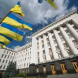 Високопосадовці України та США провели телефонну розмову