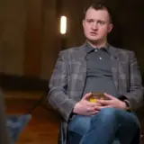 Щоб не було проблем із мобілізацією, в Україні треба заборонити TikTok та Telegram – Тарас Чмут