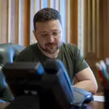 Зеленский пригласил Папу Римского в Украину