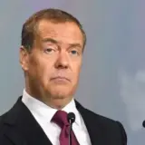 Медведєв представив, як може виглядати буферна зона – дивитися фото