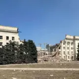 Обстріл Херсона – армія окупантів знову завдала удару по центру міста