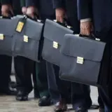 Чиновники Украины – в течение пяти лет в Украине сократили 66 тысяч вакансий в государственной службе
