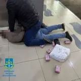 Банду наркоторговців затримали у Києві