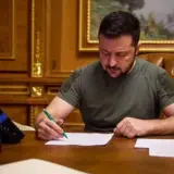 Зеленский ответил на порно-петицию