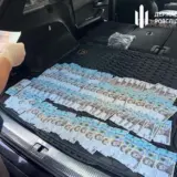 Хмельницького податківця затримали на хабарі у 200 тисяч
