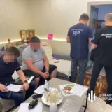 Керівництво Держгеокадастру передало підставним особам землі на 2 мільйони