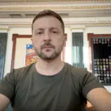 Зеленський обіцяє підвищити стипендії