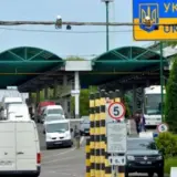 На кордоні на пп Лужанка в Закарпатській області колапс – зібралися сотні машин