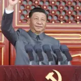 Сі Цзіньпін попередив про вибір між миром та війною