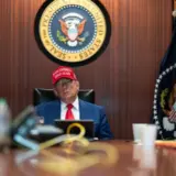Трамп хоче рятувати життя