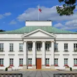 У Польщі знешкодили безпілотник, який літав над урядовим кварталом